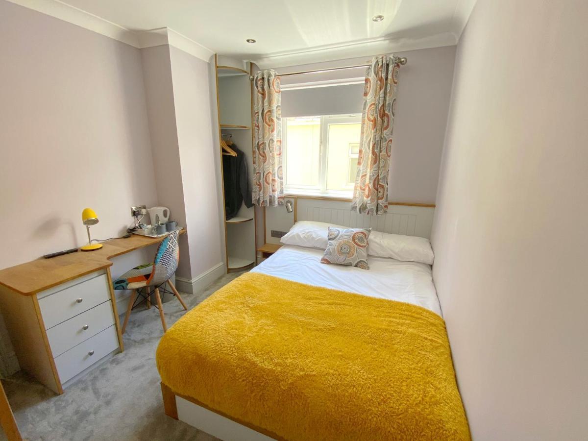Bed and Breakfast Orchard House Swindon Exteriér fotografie